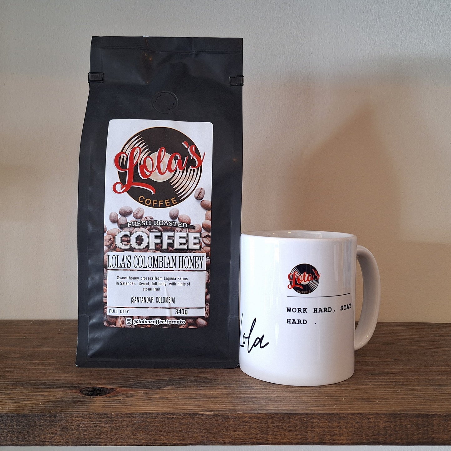 340GR. MEDIUM ROAST LOLA'S COLOMBIAN HONEY + LOLA'S CUP OF YOUR CHOICE