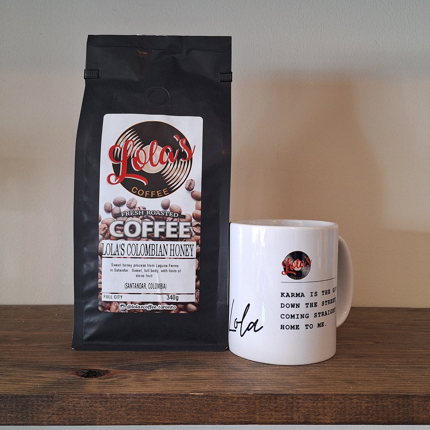 340GR. MEDIUM ROAST LOLA'S COLOMBIAN HONEY + LOLA'S CUP OF YOUR CHOICE