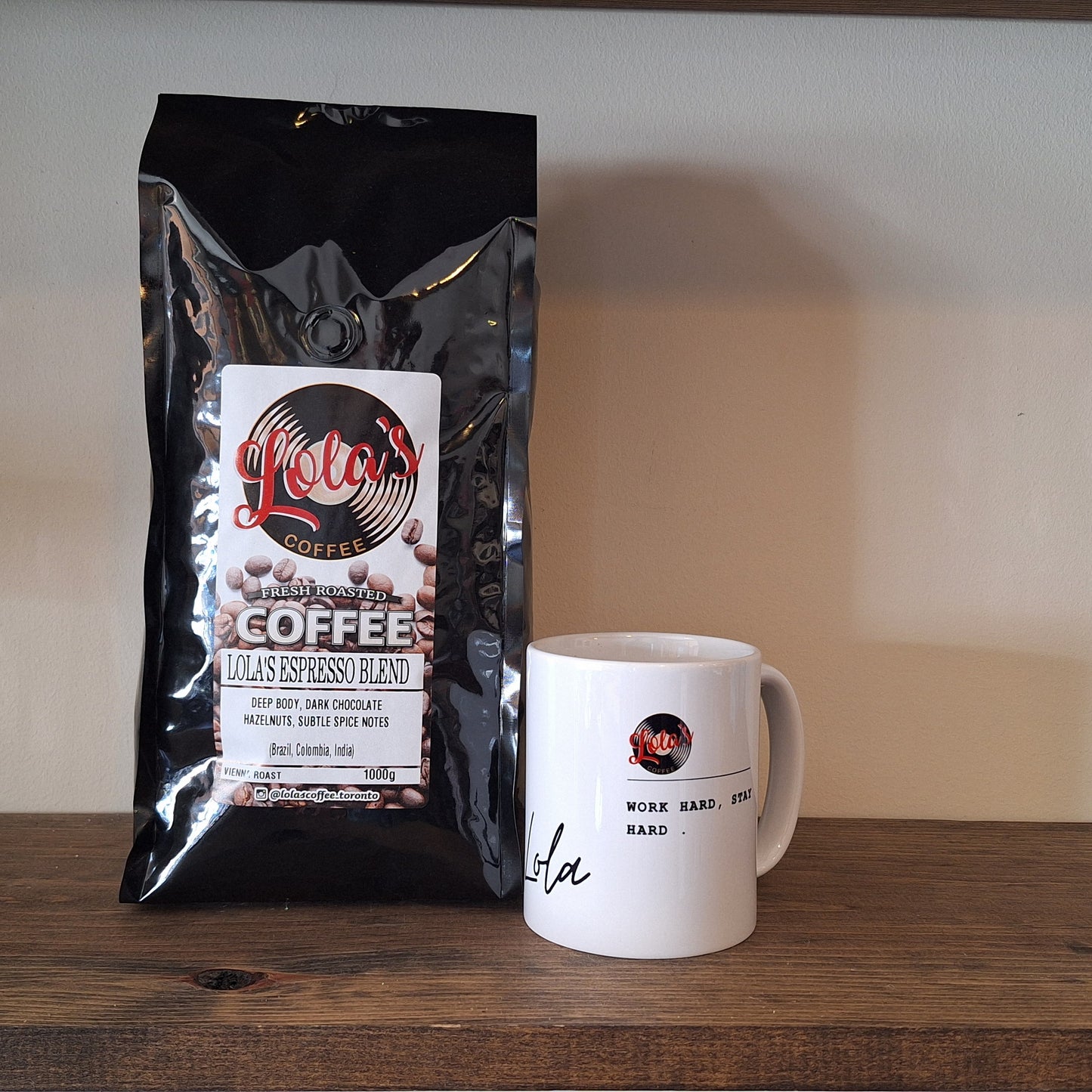 1KG. DARK ROAST LOLA'S ESPRESSO BLEND + LOLA'S CUP OF YOUR CHOICE